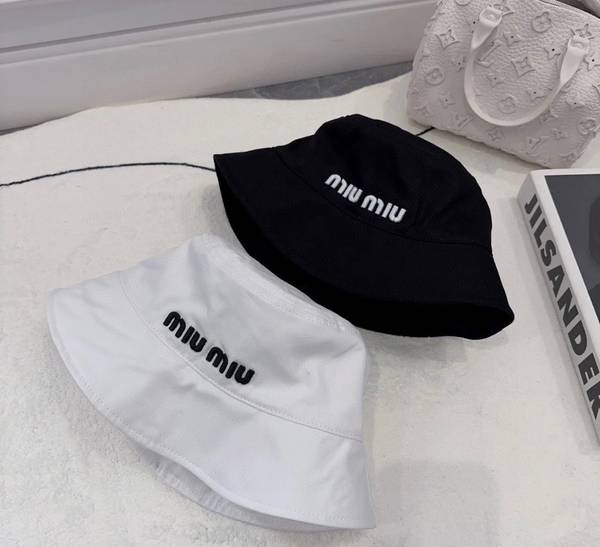 Miu Miu Hat MUH00185